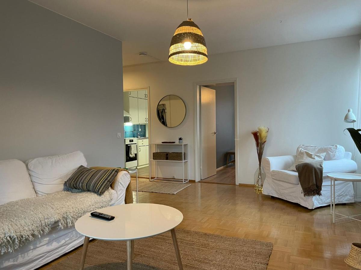 Ferienwohnung Keskusta Kaksio Tuomiokirkon Ja Yliopiston Laehellae Turku Exterior foto