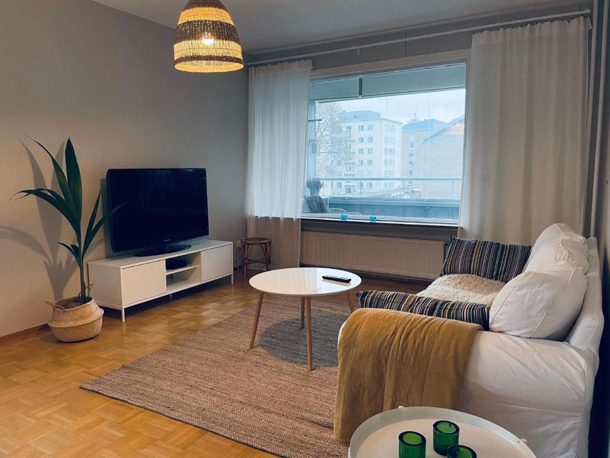 Ferienwohnung Keskusta Kaksio Tuomiokirkon Ja Yliopiston Laehellae Turku Exterior foto